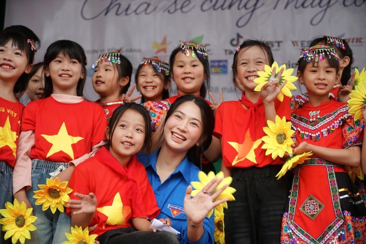 Giữ truyền thống “tôn sư trọng đạo” giữa làn sóng công nghệ và trí tuệ nhân tạo